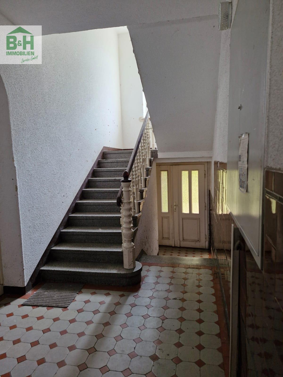 Drei Häuser zum Preis von einem 10 Einheiten Innenstadt Bitterfeld — Vorschaubild 2